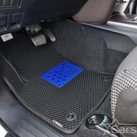Автомобильные коврики EVA на Toyota Hilux VIII (2015->)