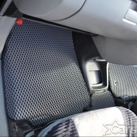 Автомобильные коврики EVA на Toyota Noah-Voxy I пр.руль (2001-2007)