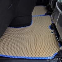 Коврики текстильные на Nissan Serena III C25 пр.руль (2005-2010)