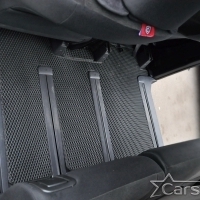 Коврики текстильные на Toyota Noah-Voxy II пр.руль (2007-2015) 2 ряд - без прохода