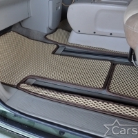 Коврики текстильные на Toyota Porte I пр.руль (2004-2012)