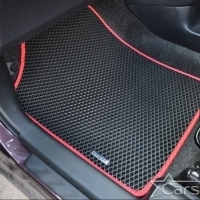 Коврики текстильные на Toyota Ractis I пр.руль 2WD (2005-2010) 