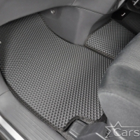 Коврики текстильные на Toyota Estima III гибрид пр.руль (2006-2019)