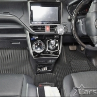 Двухслойные коврики EVA на Toyota Noah-Voxy III пр.руль (2014->)